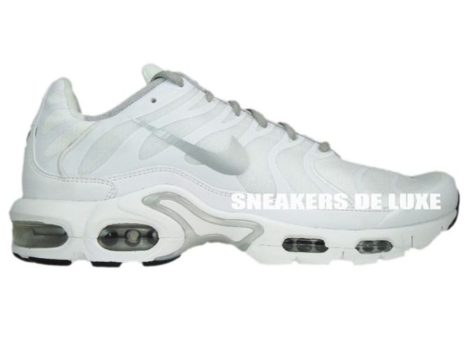 white and silver air max plus
