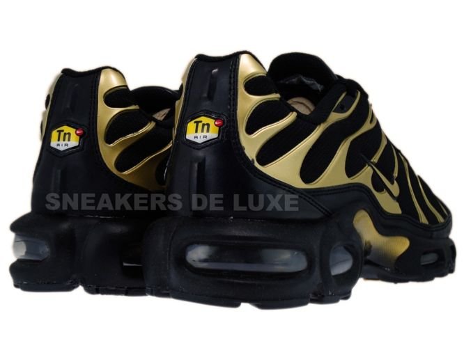 black and gold tns nike