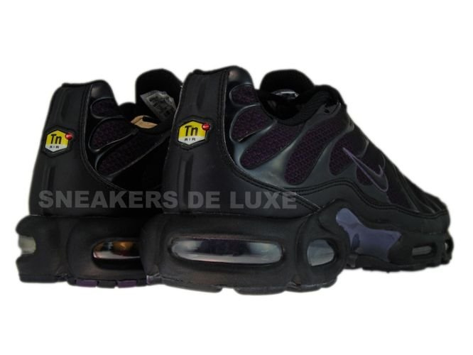 pink and black nike tns