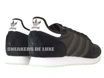 S74982 adidas ZX Racer core black / core black / ftwr white