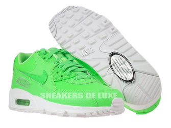 724821-300 Nike Air Max 90 Voltage Green/Voltage Green-White