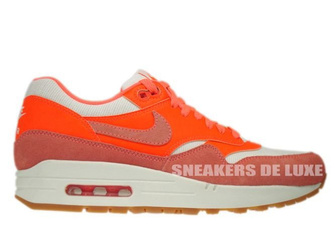 555284-106 Nike Air Max 1 Vntg Sail/Bright Mango-Total Crimson-Gum Medium Brown