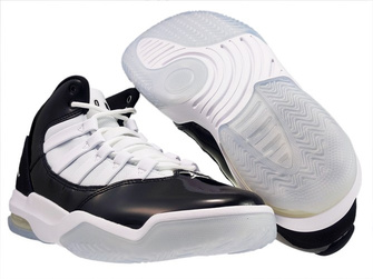 Nike Jordan Max Aura AQ9084-011 Black/White