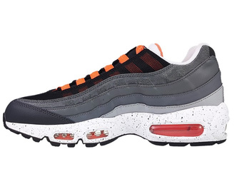 Nike Air Max 95 CZ0191-001 Black/Aquamarine-Turf Orange