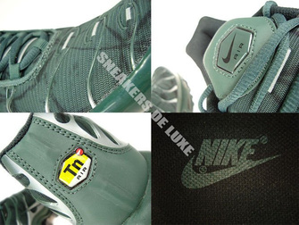 604133-303 Nike Air Max Plus TN 1 Black Bruse/Metallic Silver/Vintage Green