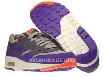 537383-006 Nike Air Max 1 Essential Medium Grey/UltramarineDark Grey-Solar Red